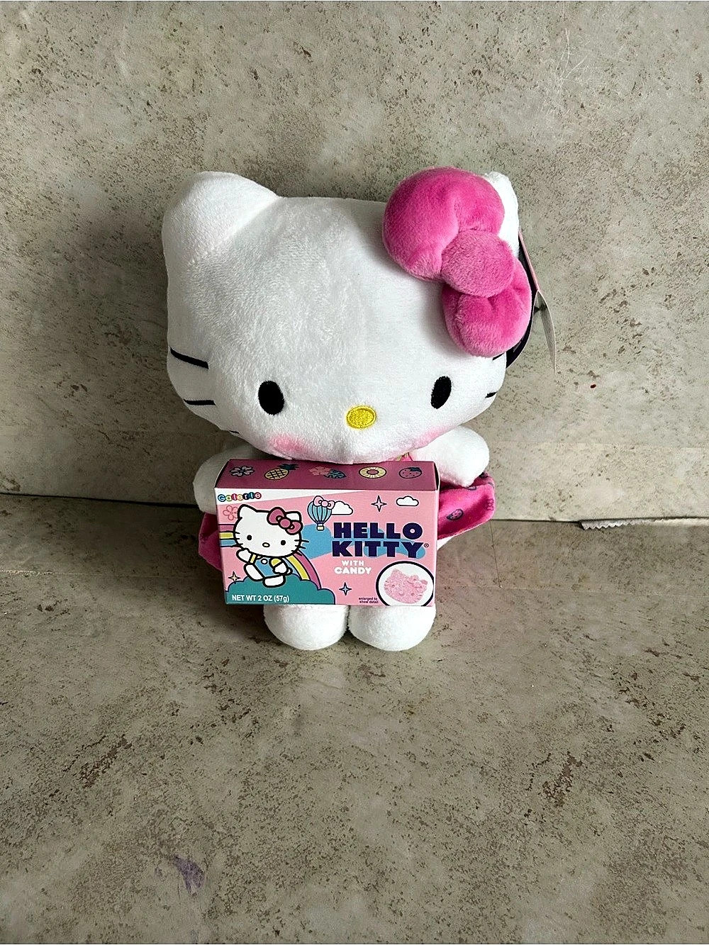 Sanrio Hello Kitty Plush with Candy White & Pink NWT